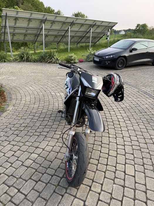 Suzuki drz 400s/sm 2001 Po generalce