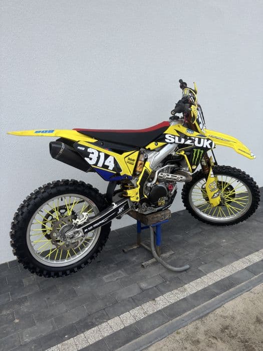 Suzuki RM-Z 450 Wtrysk