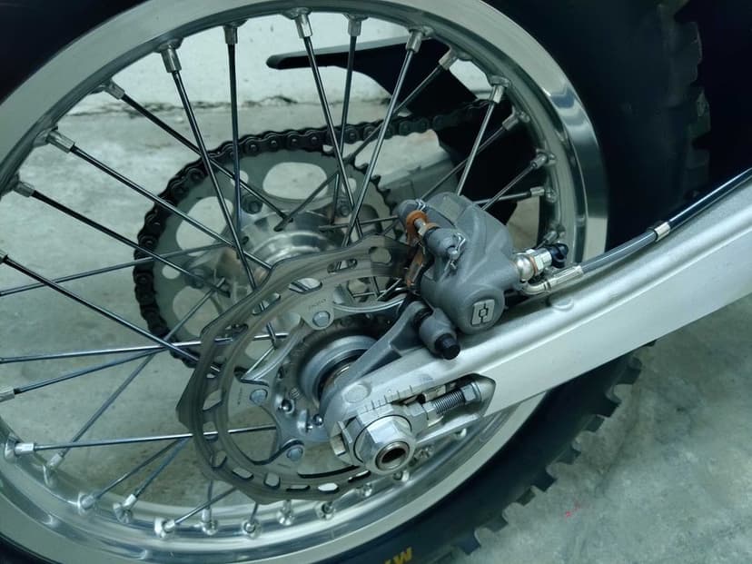 GasGas EC 300 2024 TBI, 21mth, stan salonowy!
