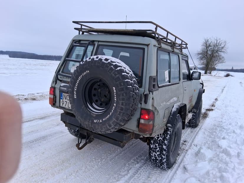 Nissan Patrol Y60 2.8td