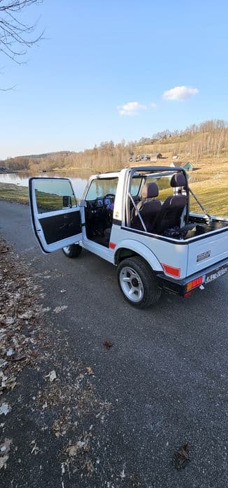 Suzuki samurai cabrio wspomaganie zdrowiutki