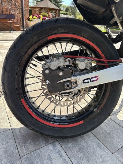 Suzuki drz 400sm kat A2 (supermoto)