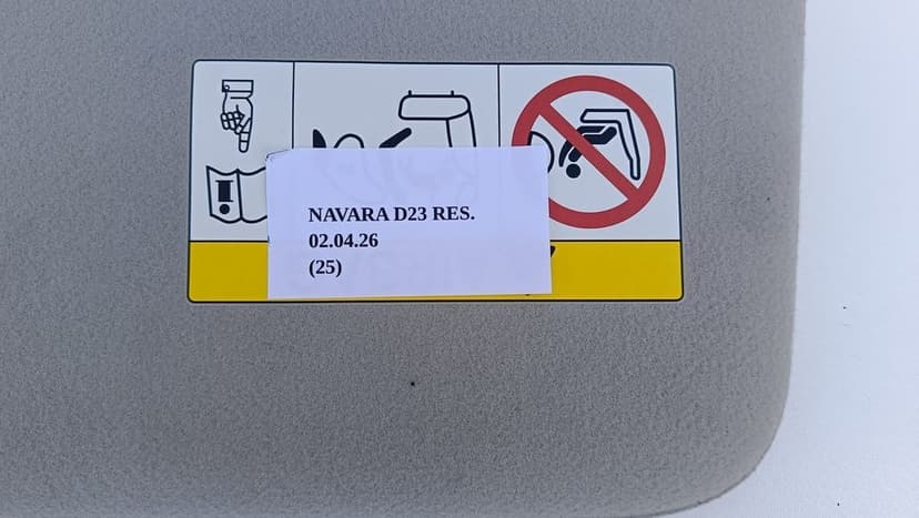 OSŁONA PRZECIWSŁONECZNA PRAWA DASZEK NISSAN NAVARA D23 NP300