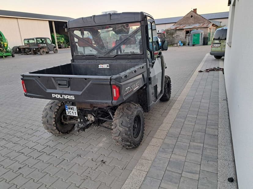 Polaris Ranger 1000 diesel + pług do  śniegu ciągnik rolniczy