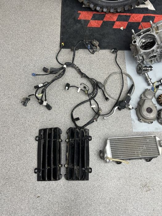 Dawca Części GAS GAS MC250F R 21-23  KTM SXF250 R 16-22 FC R 16-22