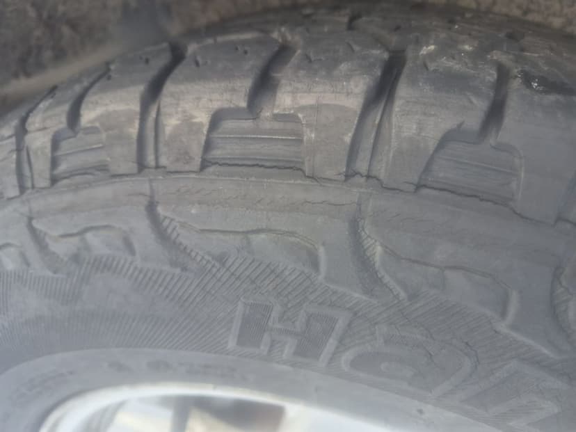 Jeep Cherokee Kj koła rozstaw 5x114.3 felgi 16 235/70r16