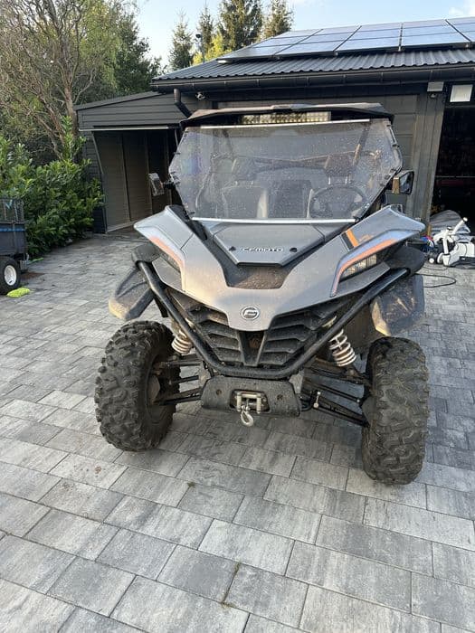 Zforce 1000 cfmoto  buggy