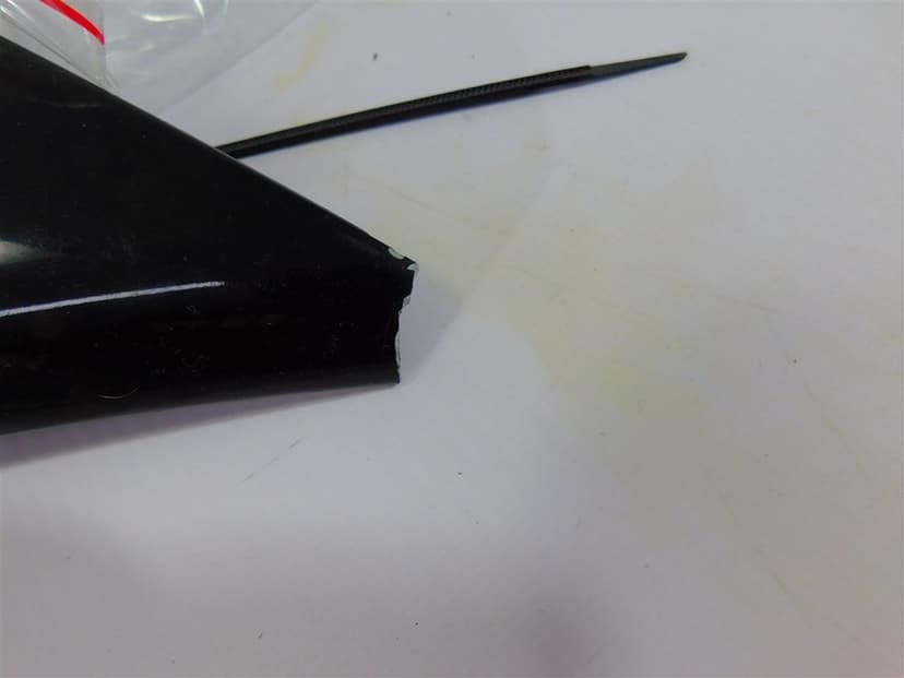 OWIEWKA BOK BOCZNA PRAWA YAMAHA YZF-R6 RJ15 08-16 13S-28395-00