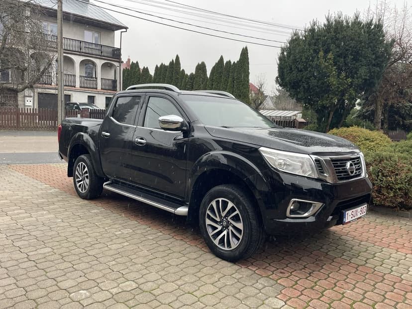 Nissan Navara 2.3 190 km