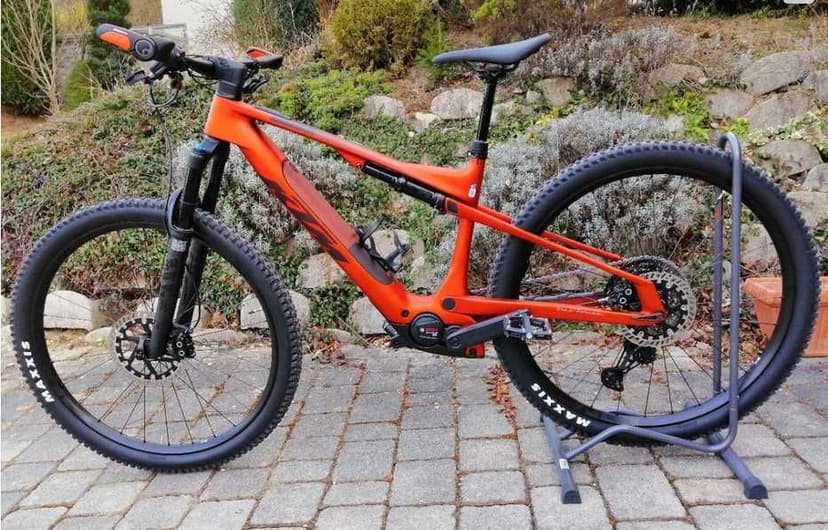 Scott Lumen eRide 905 KTM Scarp Master