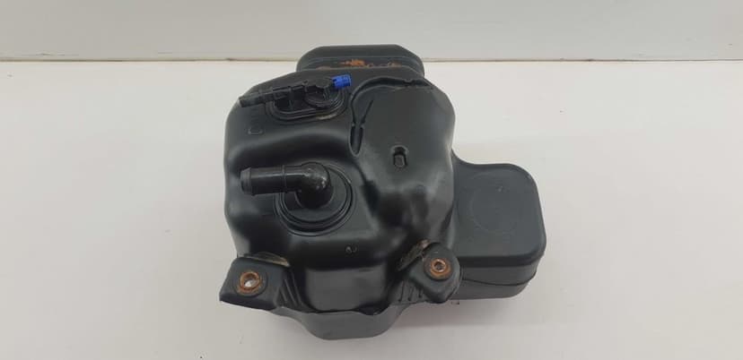 Zbiornik adblue mocznik bak nissan navara np300 Demontaż (autoabc2006)