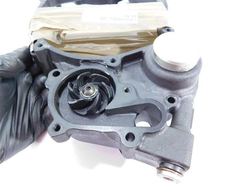 DEKIEL KAPA SILNIK PRAWA GASGAS EC 125 01-15