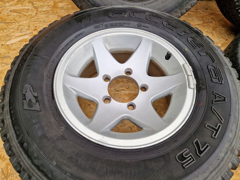 koła felgi 15 suzuki jimny vitara i borbet 235 75 15