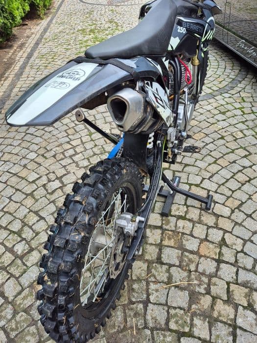 Cross Berreta 250 4t
