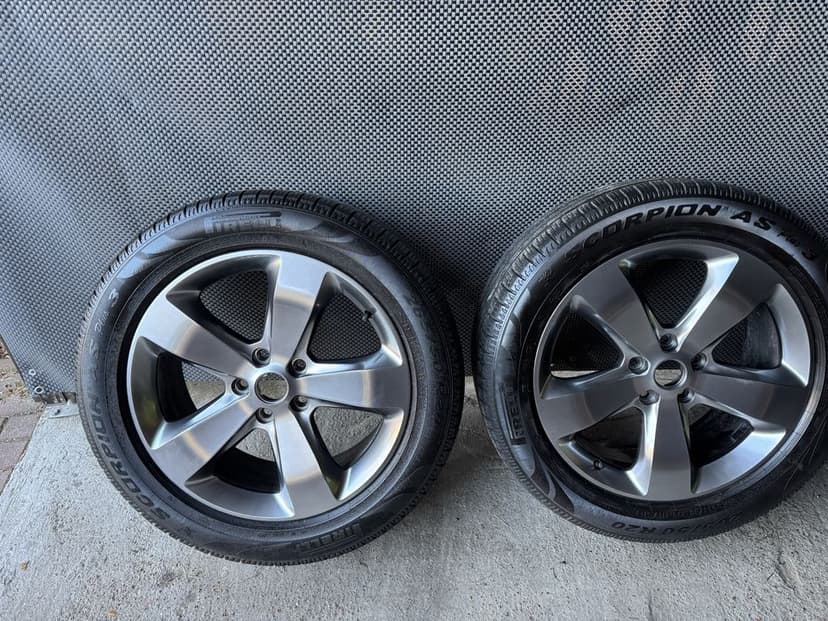 Kola jeep grand cherokee wk2 / dodge durango