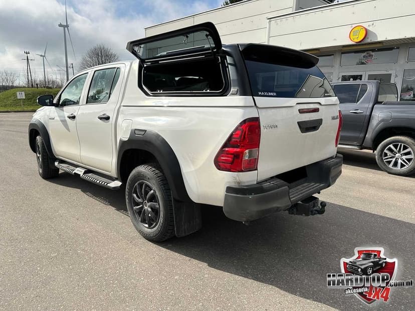 Zabudowa paki PREMIUM 4x4 HARDTOP Venture - TOYOTA HILUX 2015+ / 2021+