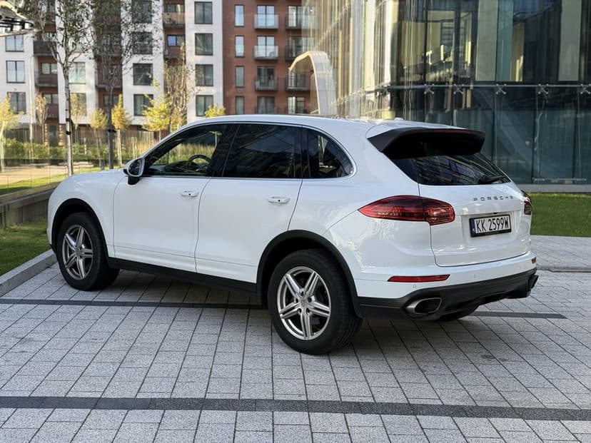 Porsche Cayenne 2016 3.6 Benzyna 94 tys.km