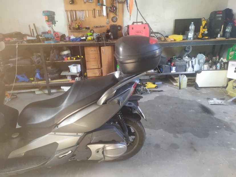 Sprzedam skuter quadro s 350 cm