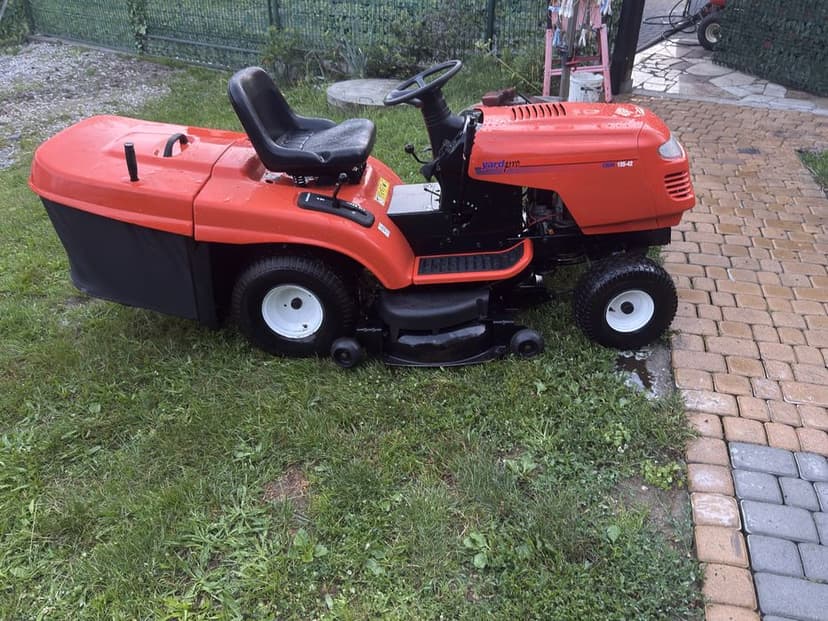 Kosiarka traktorek Husqvarna ,Yard Pro,pompa oleju 16km 2 cylindry