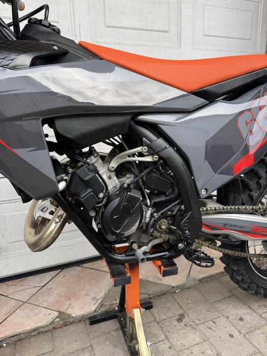 KTM SX 125 TBI 2023r