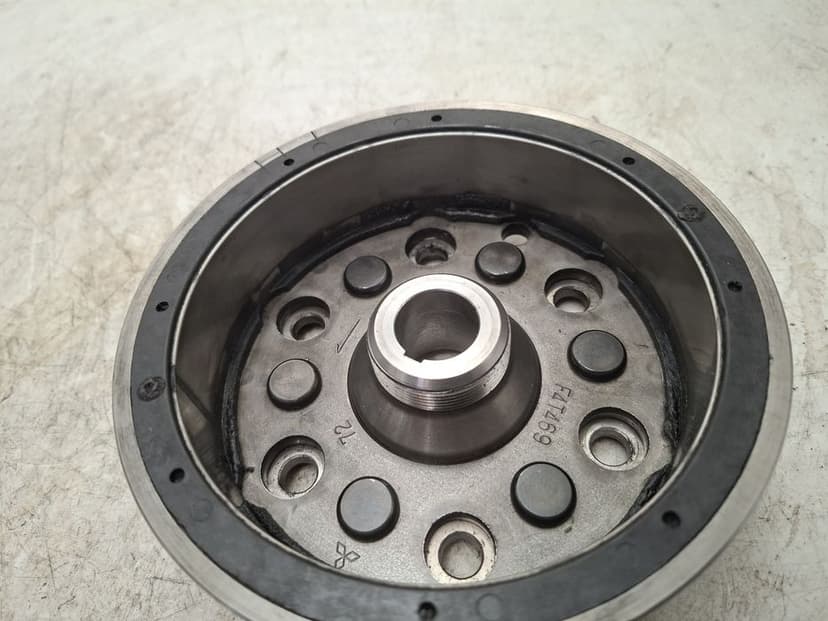 Yamaha grizzly 660 rhino 660 magneto koło magnesowe