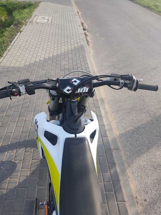 Husqvarna FC 450 2021 R. Polecam !!!