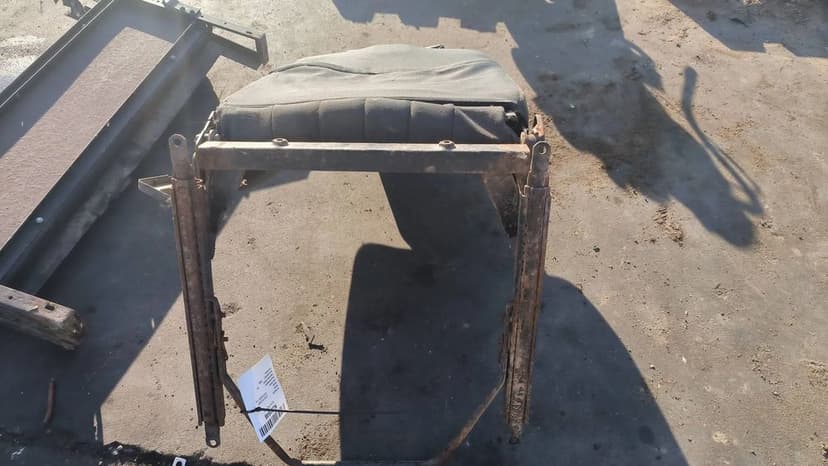 land rover defender 2000 fotel przedni kierowcy