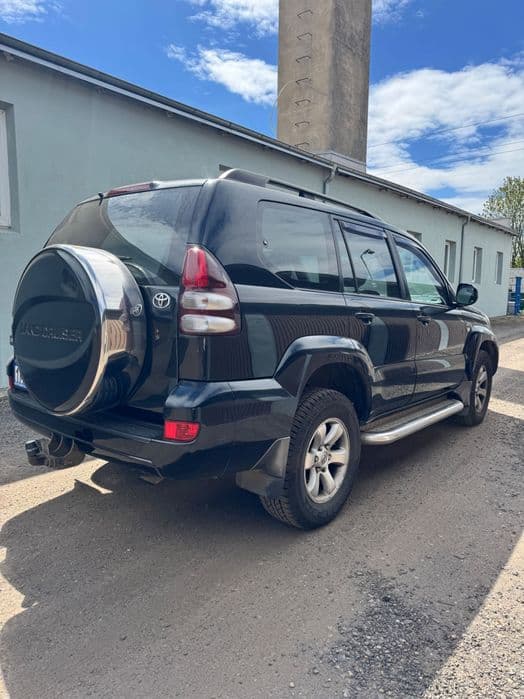TOYOTA Land Cruiser 4x4 automat