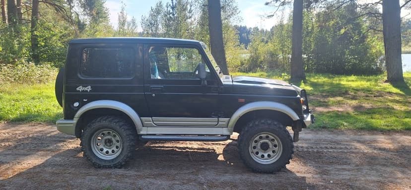 Suzuki Samurai 1.3 4x4 Benyzna Lift Wyciągarka