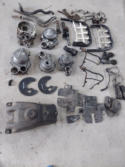 Yamaha raptor 660 głowica skrzynia pompa gałka amortyzatory zacisk pia