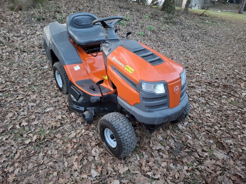 Traktorek kosiarka husqvarna tc138.