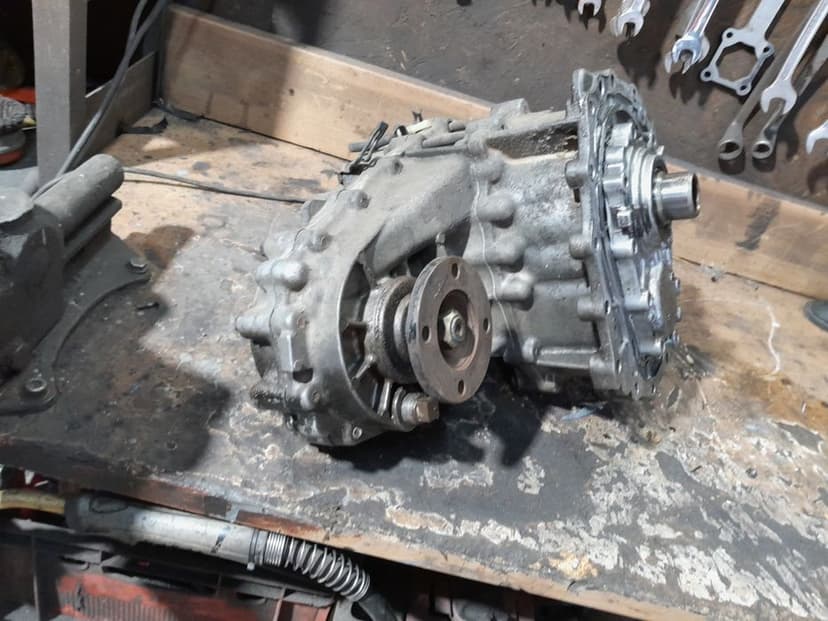 Uszkodzony Reduktor Nissan patrol gr y61 2,8