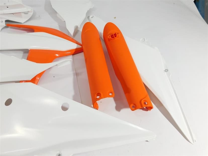 PLASTIKI OWIEWKI ZESTAW KTM SX SX-F XC XC-F XC-W 125/450 19-22 U-10 0023479.553