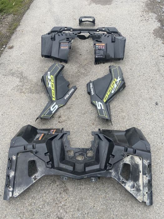 Plastiki owiewki osłony Polaris sportsman 1000s polaris 850 2023r