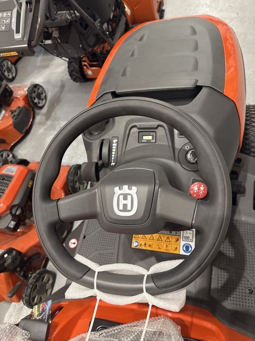 Husqvarna TC220T mocny traktor 2 lata gwarancji,  transport