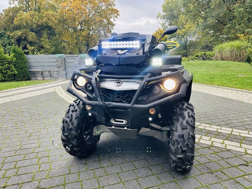 Can am Outlander 1000 XXC salon pl Yoshimura FOX podium nowe opony