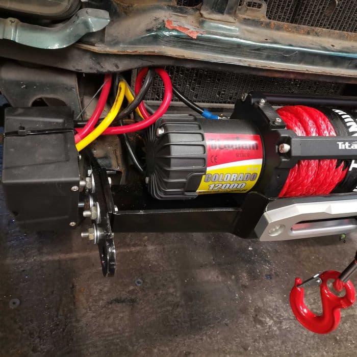 Płyta pod wyciągarkę Suzuki Jimny 1.3