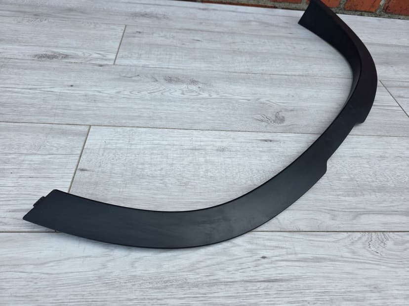 listwa błotnika tył tylna lewa land rover defender l663 ii l8b2-286d03-a
