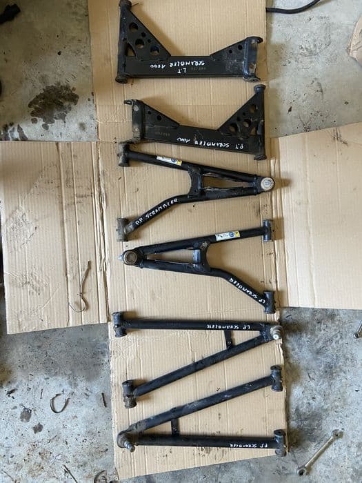 Wahacz tył lewy prawy wahacz przód lewy prawy scramabler 1000