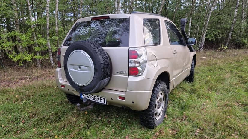 Suzuki Grand Vitara II 4x4 Lift Dobinsons, wyciągarka