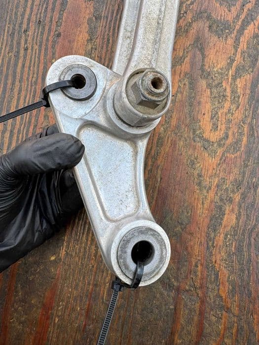 kiwak lacznik wahacza przegub tyl tylni amora Kawasaki kfx 450 r 08-14