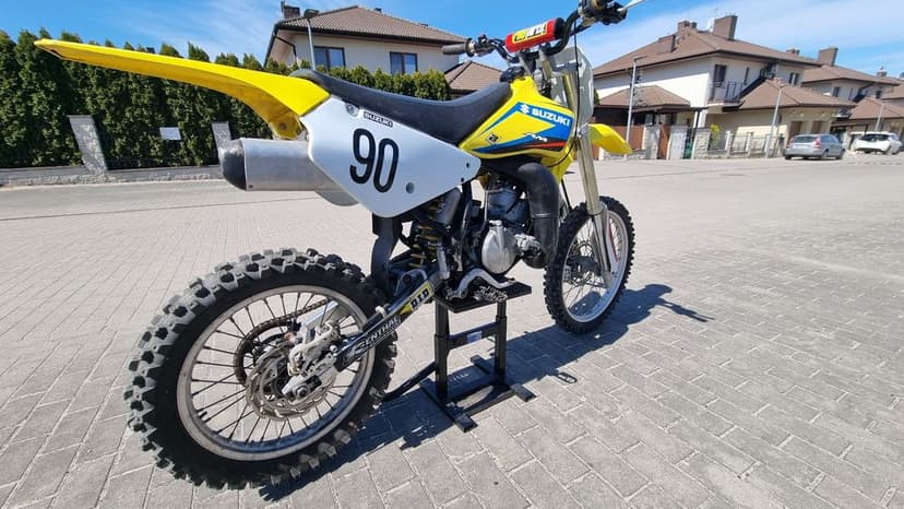 Cross   2T /suzuki rm  85 /2010 r.