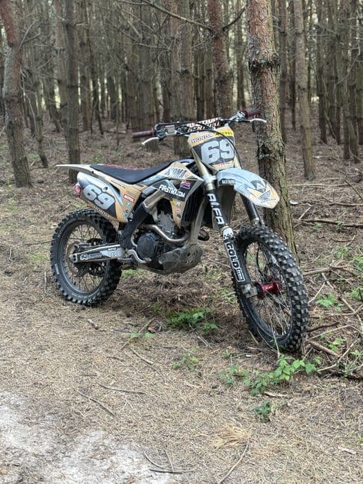 Honda CRF250R18r-127mth od nowości-yoshimura rs9t-3 mapy-doinwestowana