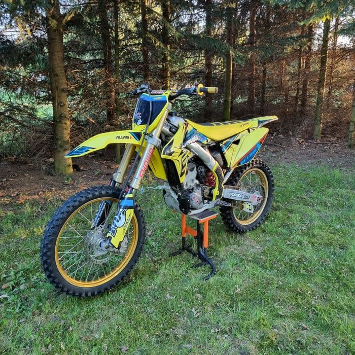Suzuki RMZ 250 HGS Zamiana