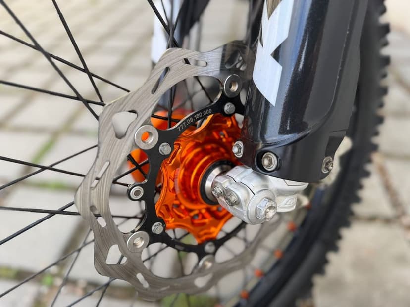 Ktm excf 250 six days 58h po serwisie