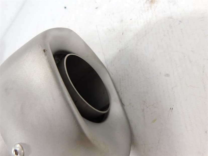 WYDECH KOŃCOWY TŁUMIK YAMAHA YZF-R1M RN32 15-20 NOWY 2CR147500000