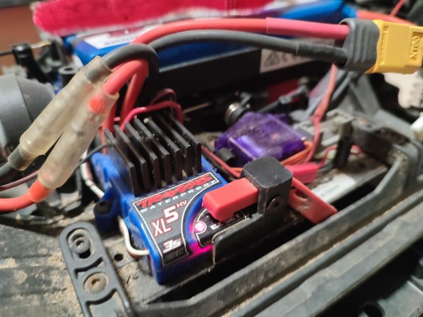TRAXXAS TRX-4 Land Rover Defender 4WD 1/10