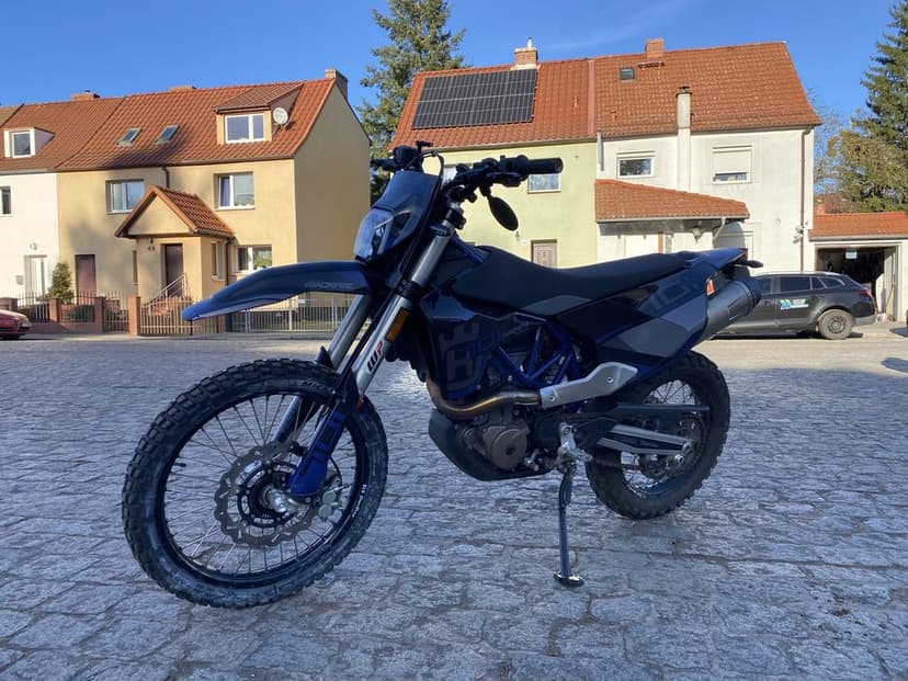 Husqvarna 701 Enduro 2024r 35kw A2