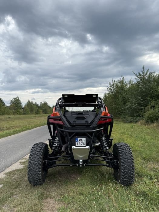 Buggy Polaris RZR TURBO X 2023
