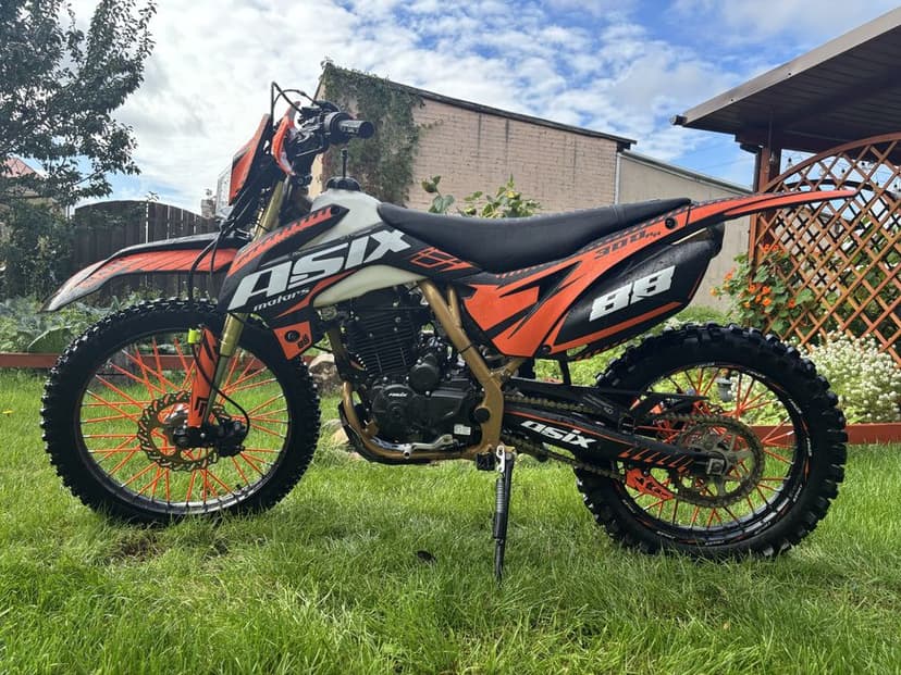 Cross 300ccm tylko 21 mth mało używany